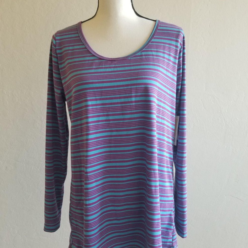 LulaRoe Lyanne pullover longsleeve *retired style